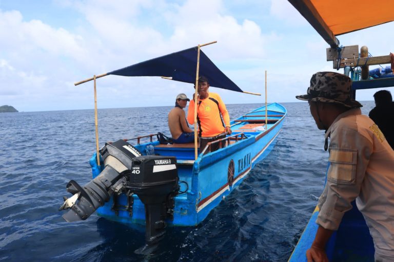 Strengthening Conservation Efforts through Surveillance and Resource Utilization Monitoring (RUM) Surveys in Ay-Rhun Islands MPA